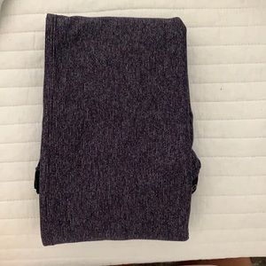 Lulu Lemon Vinyasa Scarf never worn